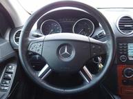 Mercedes-Benz GL - 14