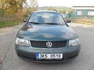 Volkswagen Passat - 2