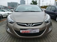 Hyundai Elantra - 2