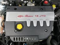 Alfa Romeo 147 - 25