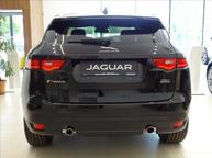 Jaguar F-Pace - 4