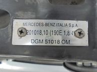 Mercedes-Benz 190 - 13