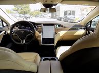 Tesla Model S - 7