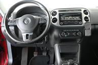 Volkswagen Tiguan - 16