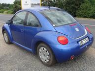 Volkswagen New Beetle - 3