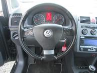 Volkswagen Touran - 9