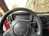 Jeep Wrangler - 12