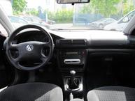 Volkswagen Passat - 12