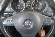 Volkswagen Golf - 18