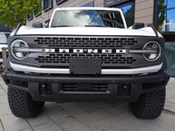 Ford Bronco - 10