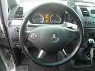 Mercedes-Benz Viano - 8