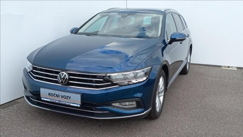 volkswagen-passat-variant-2-0-tdi-110kw-7dsg-elegance-b8-fl