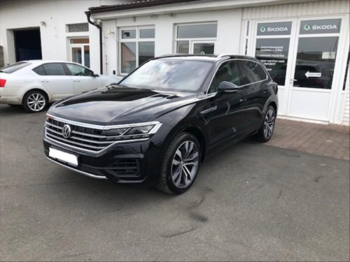 volkswagen-touareg-3-0-tdi-r-line-210kw-tiptronic
