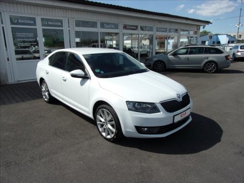 skoda-octavia-2-0-tdi-dsg-style-4x4-135-kw