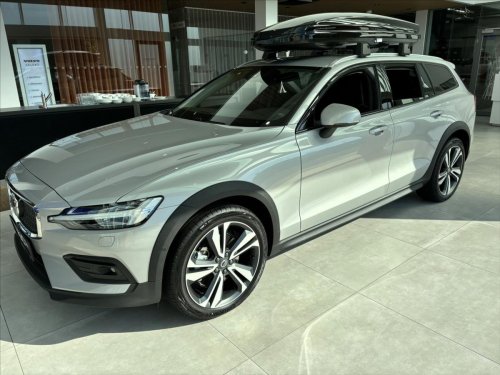 volvo-v60-2-0-b4-awd-plus-cross-country