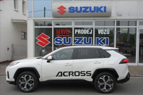 suzuki-across-2-5-plug-in-hybrid-elegance-phev-4x4