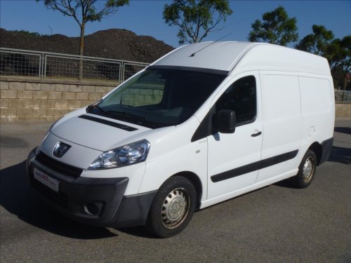 peugeot-expert-2-0-hdi-94kw-webasto-prodano