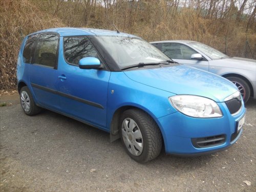 skoda-roomster-1-2-i