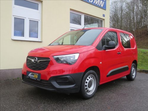 opel-combo-1-2-turbo