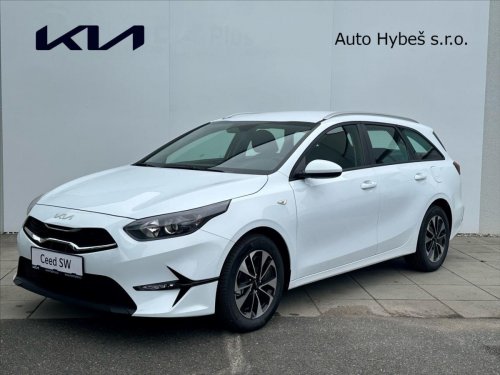 kia-cee-d-1-5-t-gdi-gpf-7dct-spin-2025