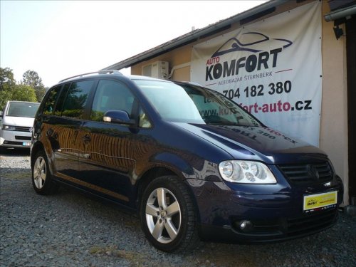 volkswagen-touran-2-0-kuze-dsg-nav