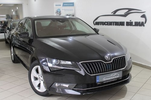 skoda-superb-style-2-0tdi-dsg-bi-xenon-kame