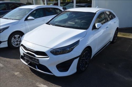 kia-proceed-1-5-t-gdi-gpf-7dct-gt-line-plus-2