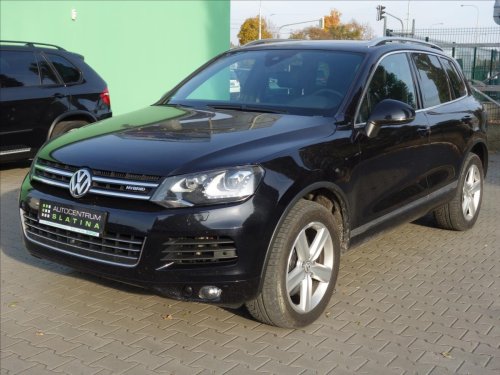 volkswagen-touareg-3-0-tsi-hybrid-tiptronic