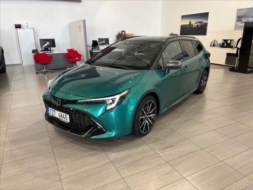 toyota-corolla-2-0-ts-gr-sport-dynamic-hybrid