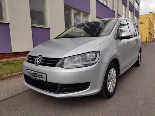 volkswagen-sharan-2-0-tdi-dsg-comfortline-servis