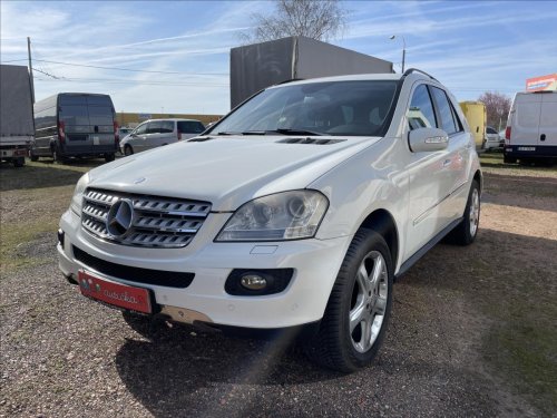 mercedes-benz-tridy-m-ml-320cdi-4x4-v6