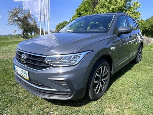 volkswagen-tiguan-1-5-tsi-life