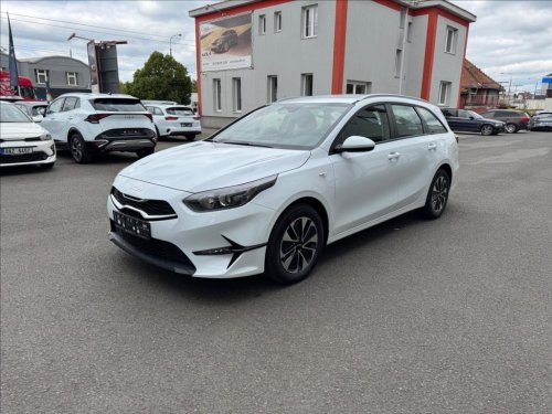 kia-cee-d-1-5-sw-t-gdi-7dct-spin