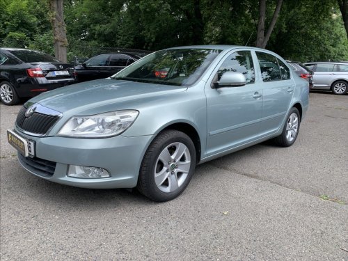 skoda-octavia-1-6-tdi-elegance-cr-serviska