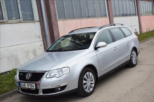 volkswagen-passat-2-0-tdi-comfortline-2010-fl