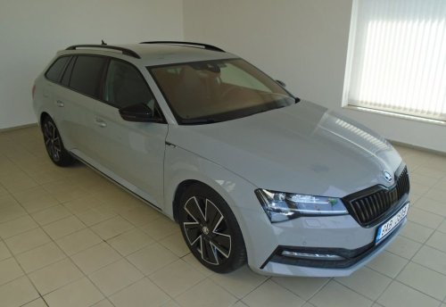 skoda-superb-sport-line-2-0-tdi-110-kw