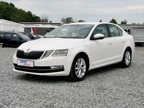 skoda-octavia-1-6tdi-85kw-style-full-led-cr