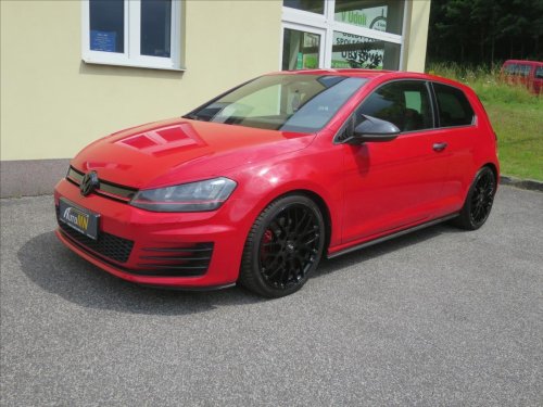 volkswagen-golf-2-0-gti