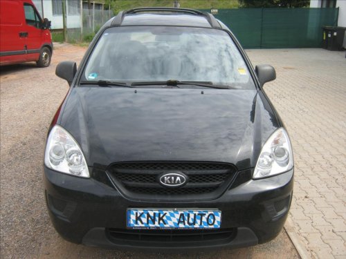 kia-carens-2-0