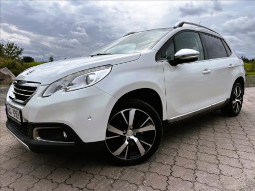 peugeot-2008-1-6-hdi-84-kw-allure-pano-navi