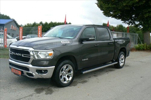 ram-1500-5-7-bighorn-4x4
