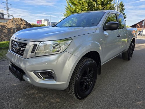 nissan-navara-2-3-120-kw-4x4-1-majitel-dph-2-3dci-120-kw-4x4-1-majitel-dp
