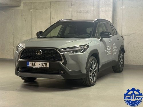 toyota-executive-skyview-2-0-hybrid