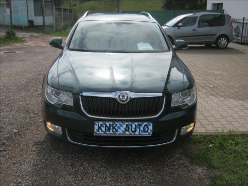 skoda-superb-2-0-combi
