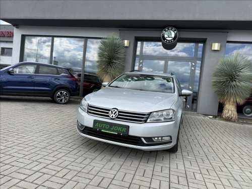 volkswagen-passat-1-4-tsi-90kw-alu-nav-1-majitel-com
