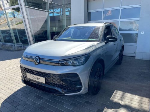volkswagen-tiguan-1-5-tsi-150-kw-ehybrid-r-line