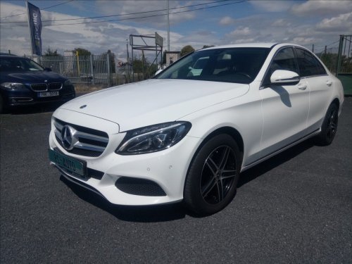 mercedes-benz-tridy-c-220d-4matic-cr-serviska