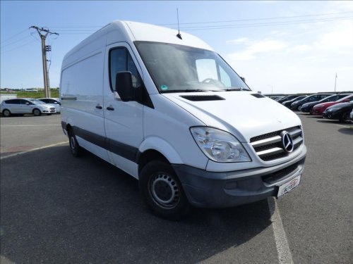mercedes-benz-sprinter-2-1-cdi-l2h2-klima-nez-topeni-serviska
