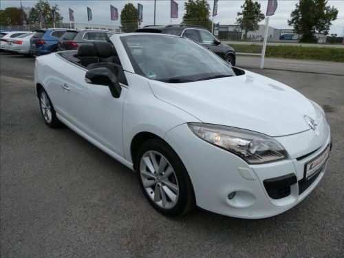 renault-megane-1-4-tce-96kw-navi-serviska