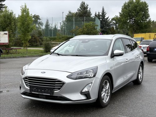 ford-focus-1-5-tdci88kw-led-nav-kamer-acc